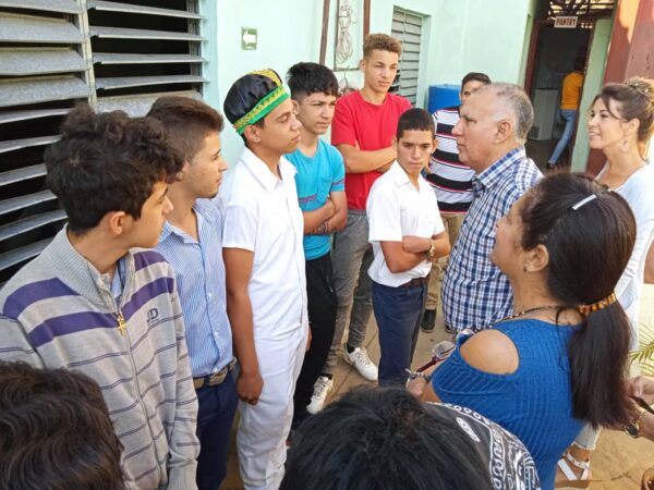 Estudiantes del Instituto Politécnico José Antonio Echeverría.