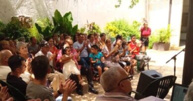 Los ariguanabenses disfrutaron en el Patio colonial del Museo del Humor. Fotos: tomadas del perfil en Facebook de Templo dela Risa.