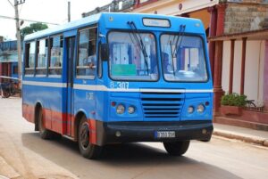 La movilidad hacia el pueblo y otros destinos,