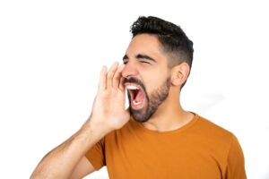 Voces que gritan