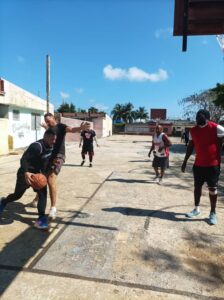 Continuará este sábado torneo de baloncesto