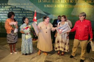 La periodista Bárbara Betancourt recibe el Premio Nacional de Radio 2026