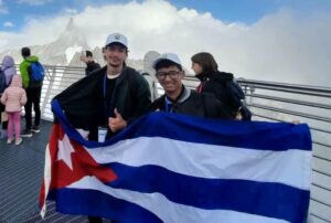 Estudiante cubano brilla en Olimpiada Internacional de la Tierra