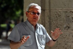 Leales a Leal en aniversario 84 de su natalicio