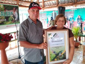 Reconocieron a trabajadores tabacaleros a propósito de la campaña 2026-2027