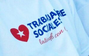 Actualizan trabajadores sociales expedientes de las personas en situación de vulnerabilidad
